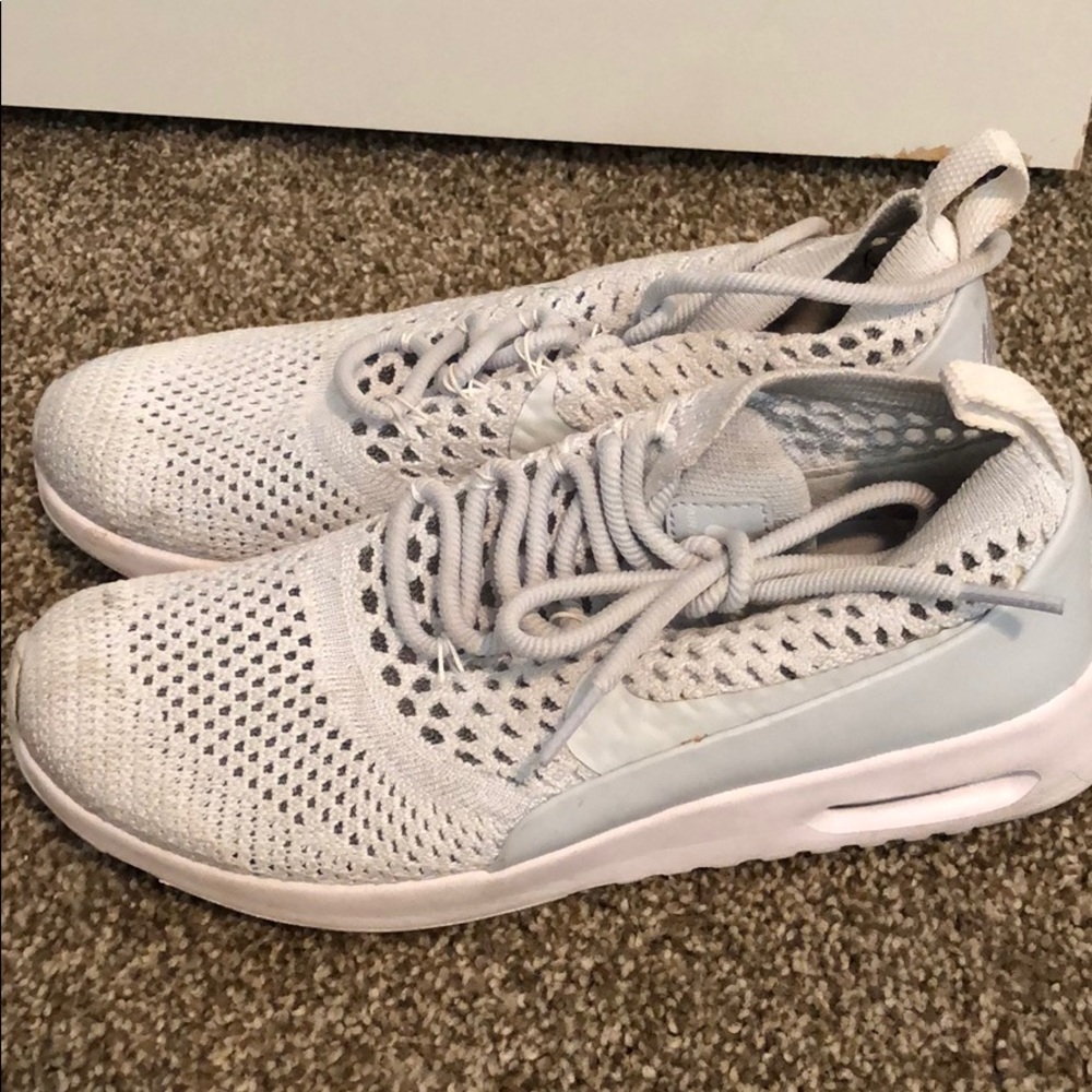 Nike Air Max Theas